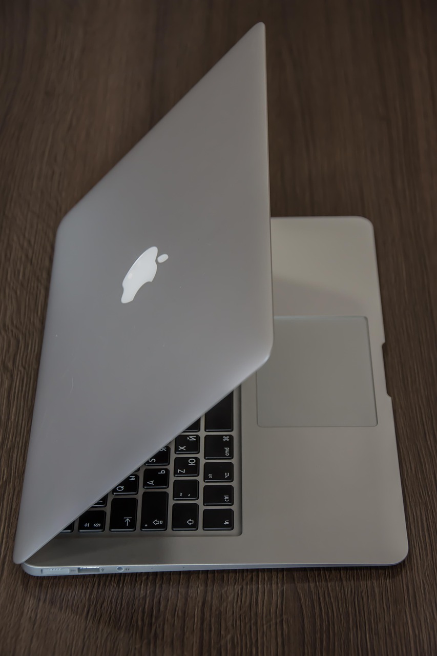 imac, apple, notebook, computer, modern, screen, technology, monitor, desktop, design, mac computer, white, business, office, display, apple computer, communication, device, laptop, equipment, work, workplace, ipad, creative, brown computer, gray computer, brown office, gray office, brown laptop, gray laptop, gray work, brown apple, gray apple, brown community, gray community, brown communication, gray communication, brown creative, gray creative